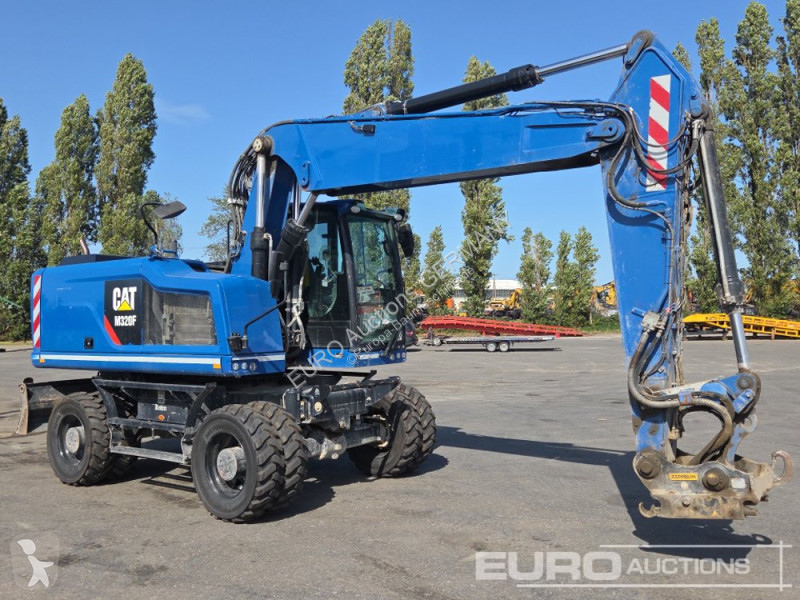 Koparka Caterpillar M320F