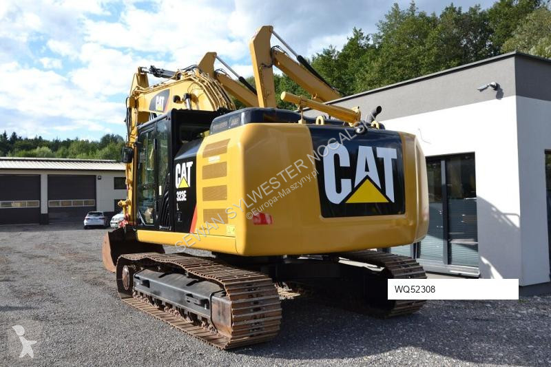 Escavadora Caterpillar 323E