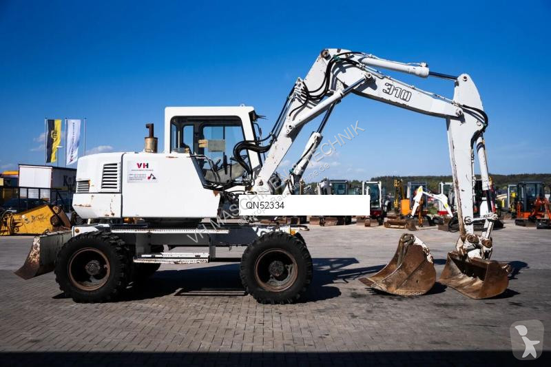 Экскаватор Liebherr