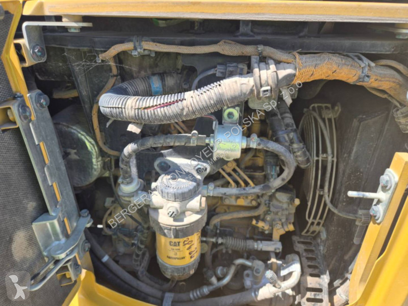 Escavadora Caterpillar 302.7-07CR
