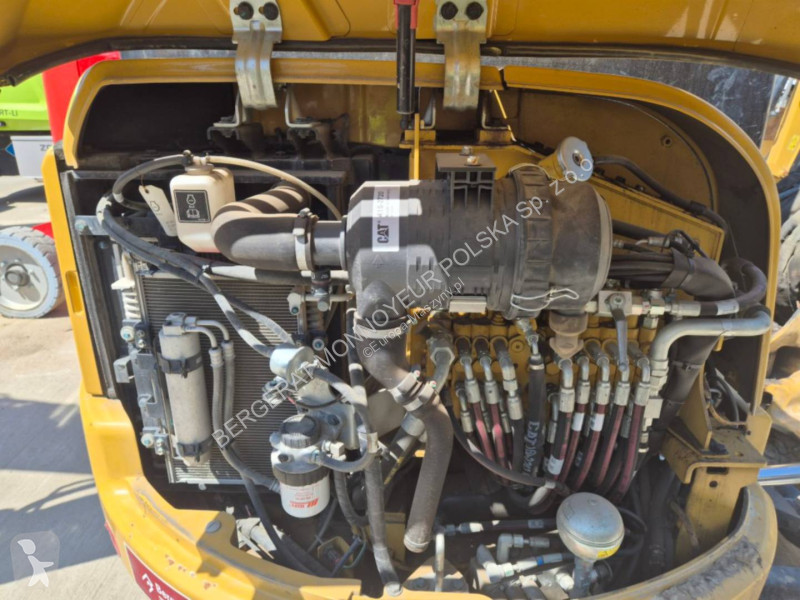 Escavadora Caterpillar 303.5E2CR