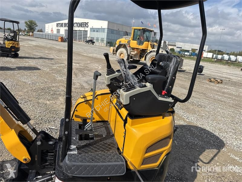 جرافة JPC HT18 Mini Excavator (Unused)