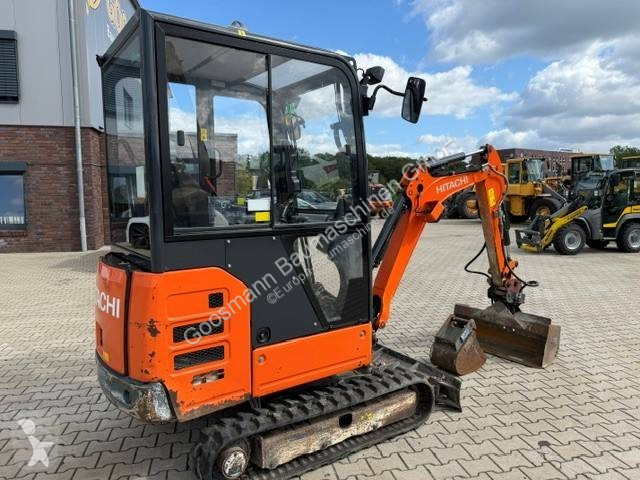 جرافة Hitachi ZX 19-5