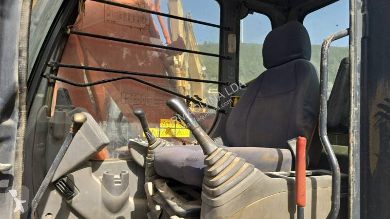 Kotrógép Hitachi