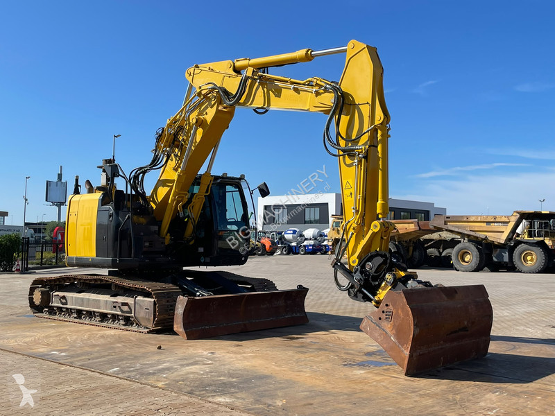 Kotrógép Hitachi