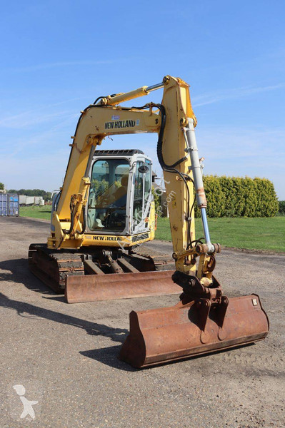 جرافة New Holland Kobelco