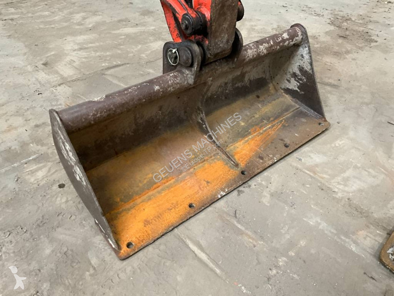 جرافة Kubota 0164