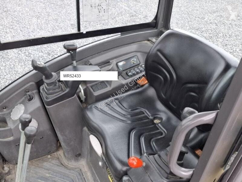جرافة Volvo EC18E