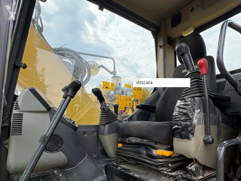 جرافة Komatsu PC138US-11