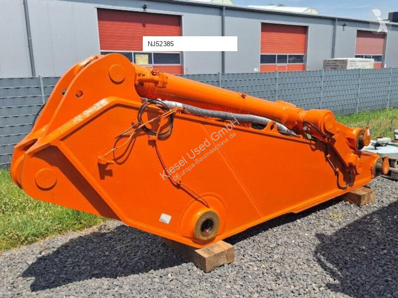 جرافة Hitachi ZX690LCH-7