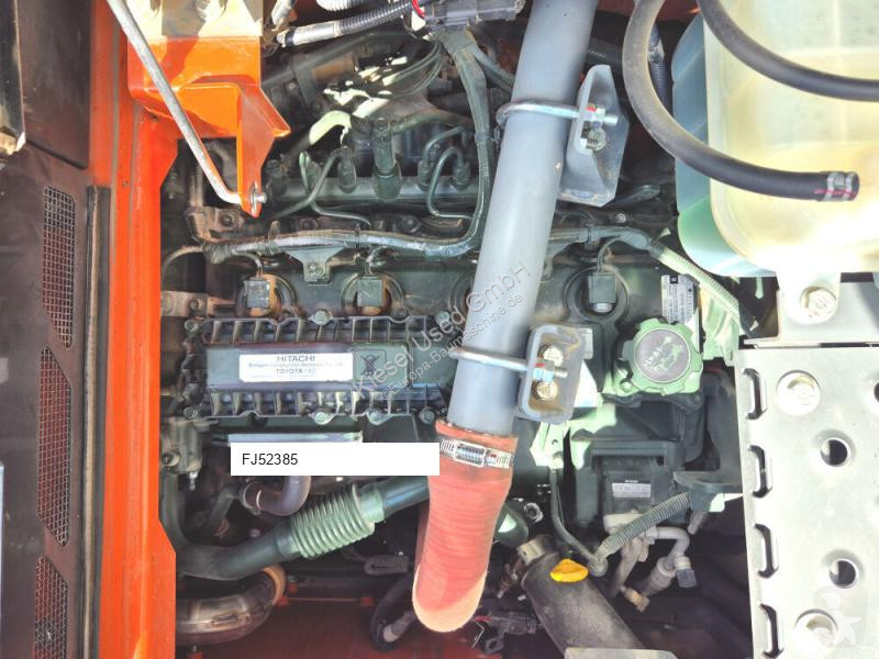 جرافة Hitachi 7