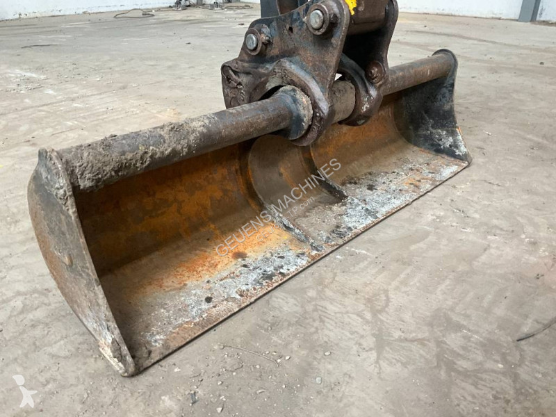 جرافة Bobcat