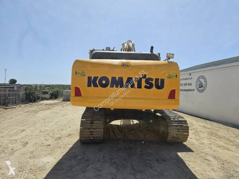 جرافة Komatsu HB215 LC-2