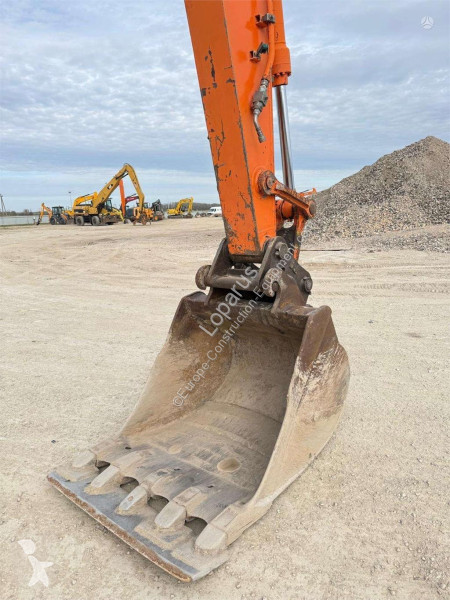 جرافة Hitachi LC3