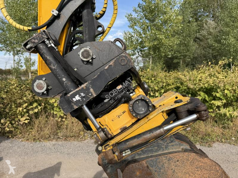 جرافة JCB  HIDRADIG 110WT 4F
