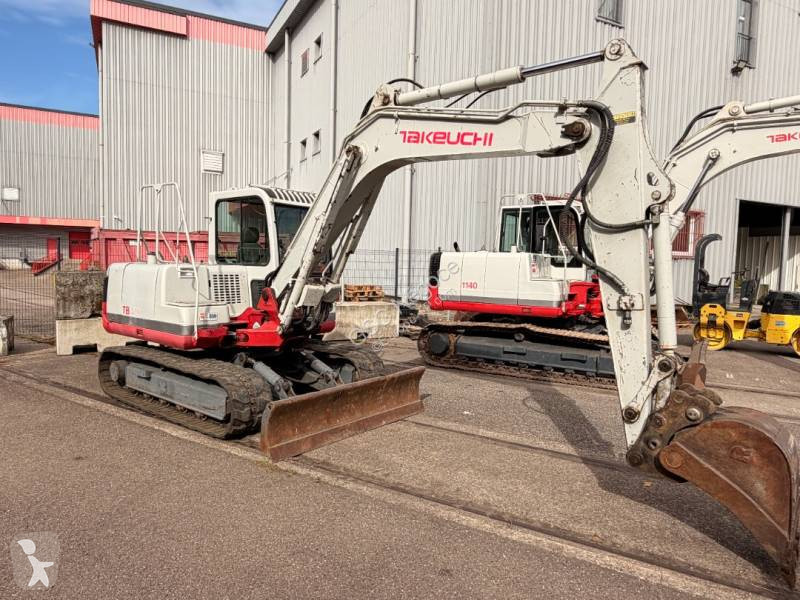Skovel Takeuchi