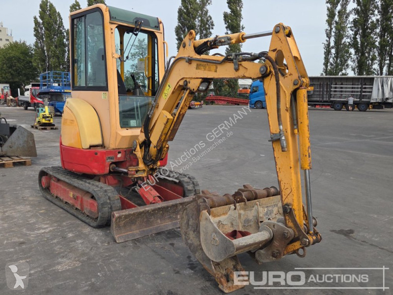 Excavadora Yanmar ViO20-4
