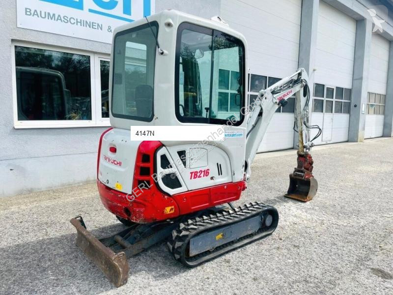 Skovel Takeuchi TB216