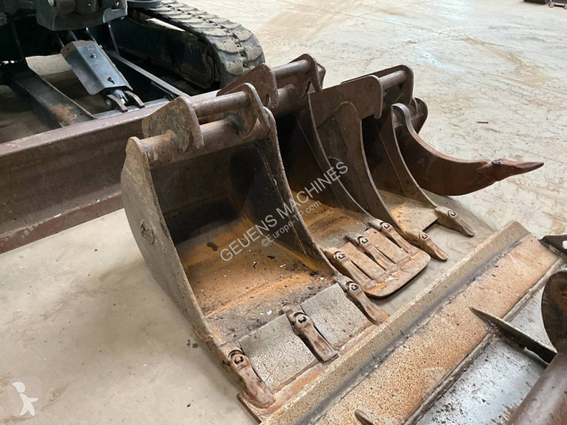 Skovel Bobcat 35z