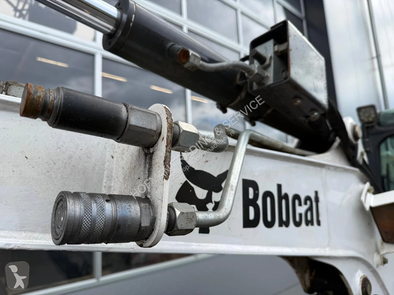 Skovel Bobcat
