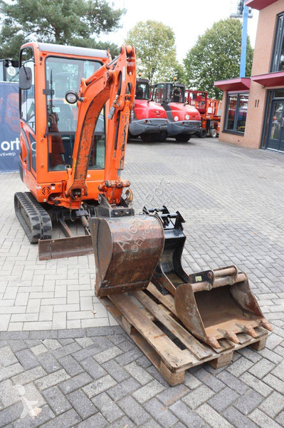Skovel Kubota