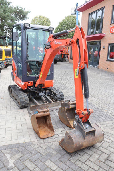 Skovel Kubota