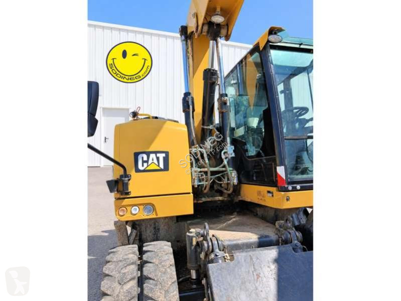 Excavadora Caterpillar F