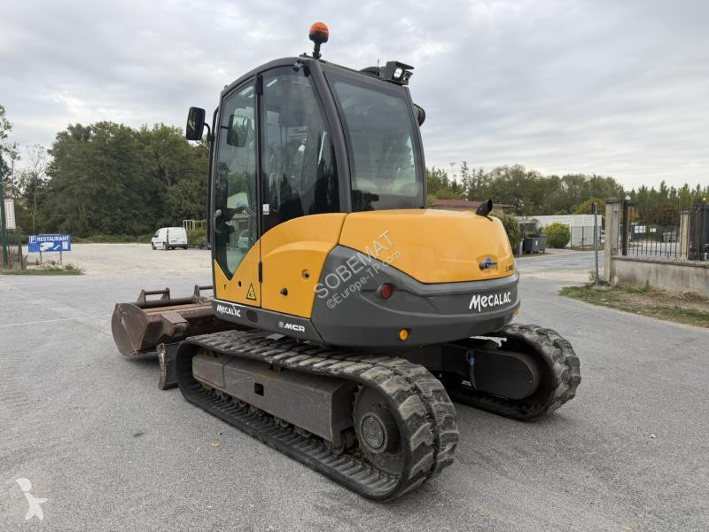 Excavadora Mecalac