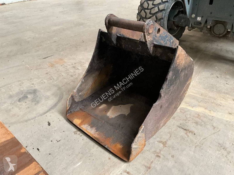 Pelle Neuson EW 65 powertilt