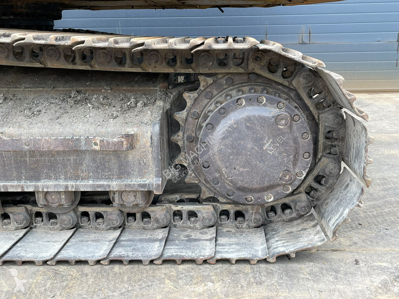 Pelle Caterpillar 320FL