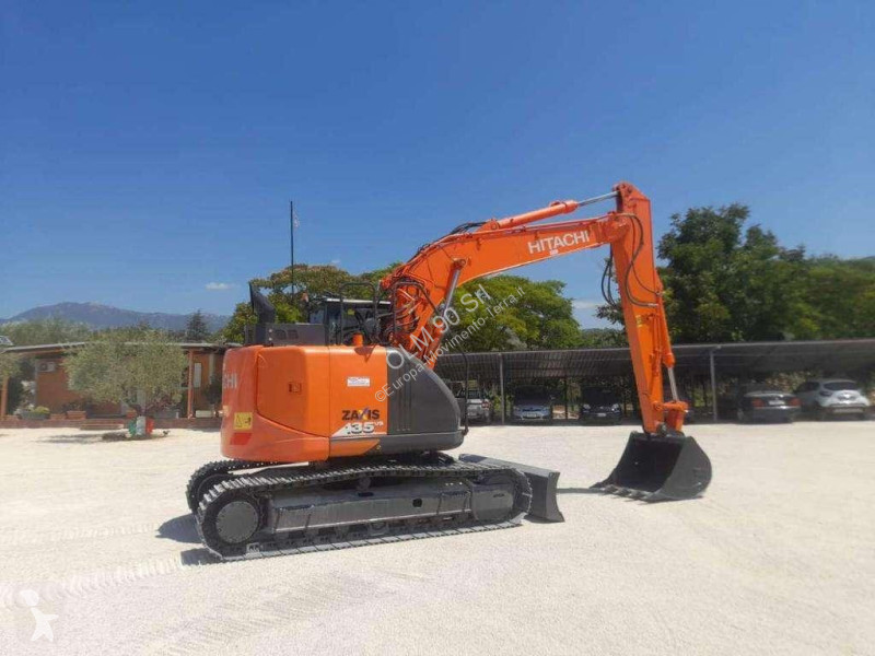 Pelle Hitachi