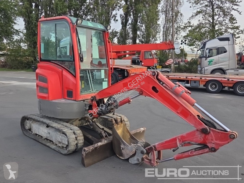 Excavadora Volvo ECR25D