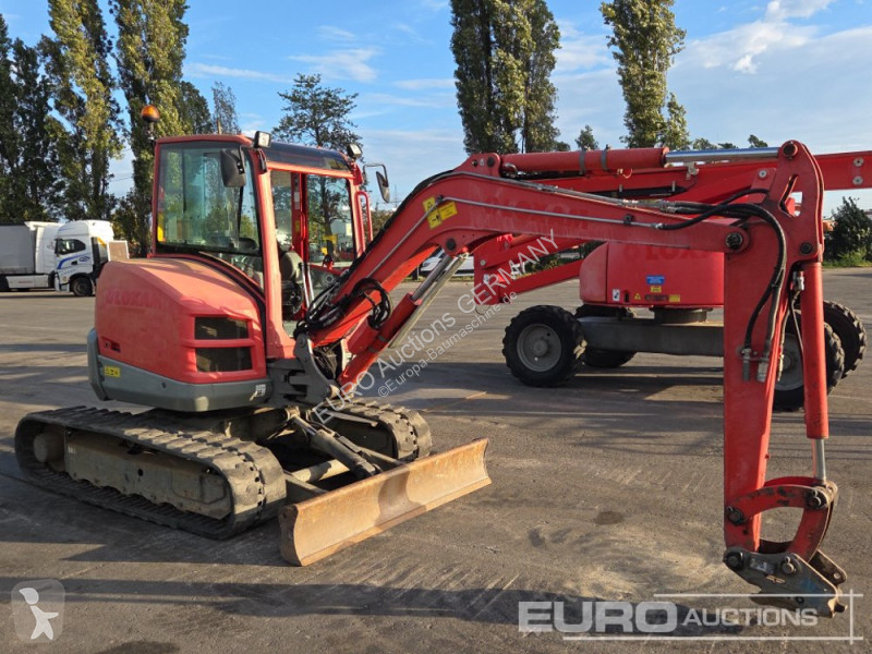 Excavadora Volvo ECR50D