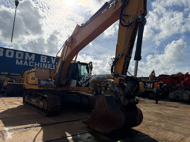 Escavadora Liebherr N LC