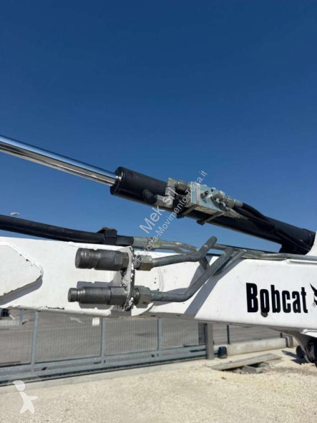 Экскаватор Bobcat 334