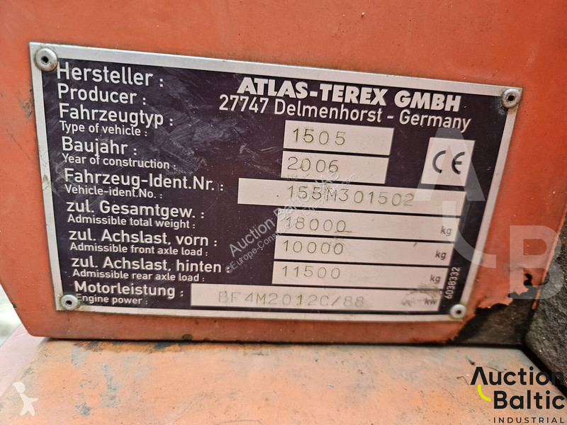 Excavator Terex 5