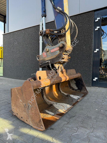 Lopatový nakládač New Holland 1ES | A/C