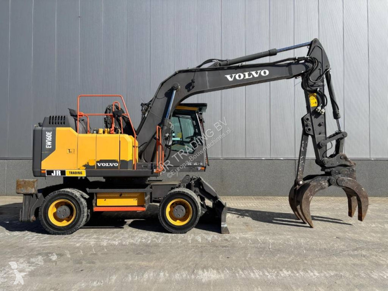 Pelle Volvo E ELEVATING CAB