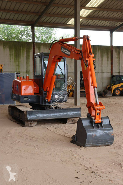Pelle Doosan DH55