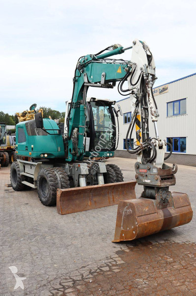 Pelle Liebherr Compact