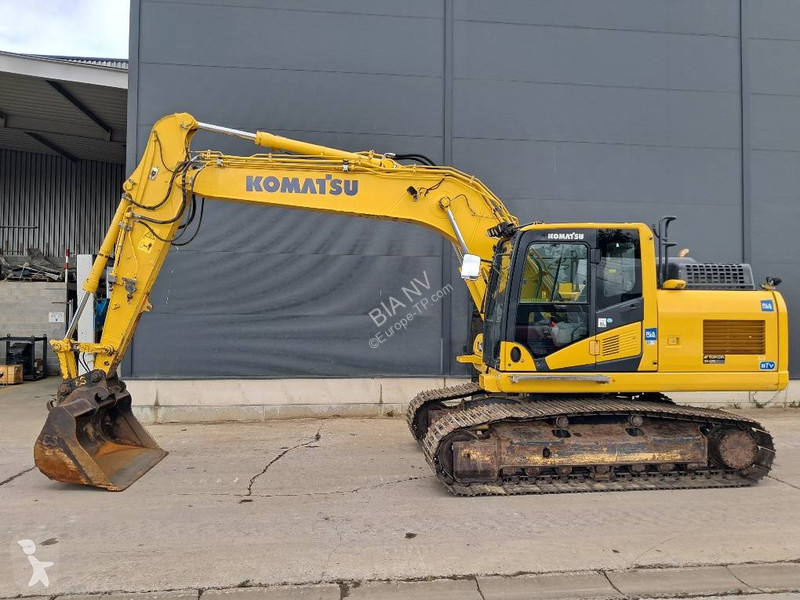 Багер Komatsu LC-11