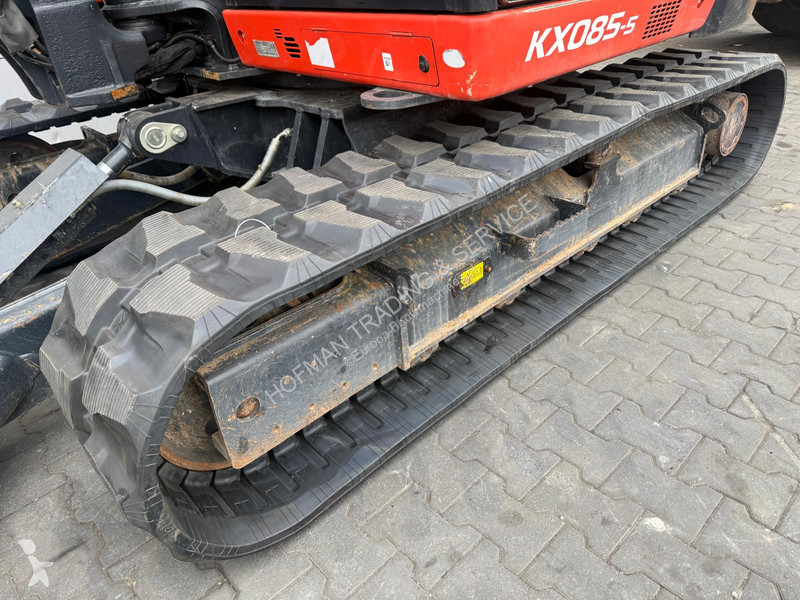 جرافة Kubota KX085-5