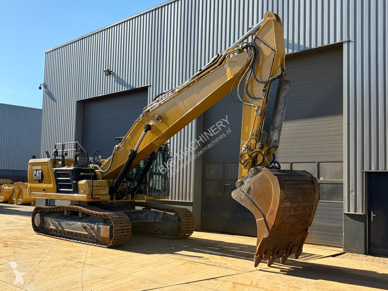جرافة Caterpillar 07B