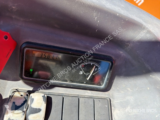 Pelle Volvo ECR25D