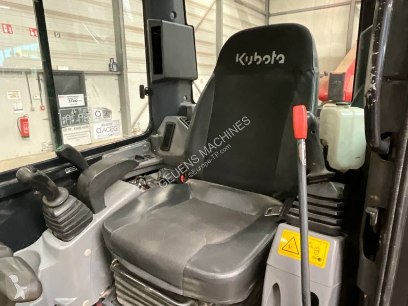 Pelle Kubota 364
