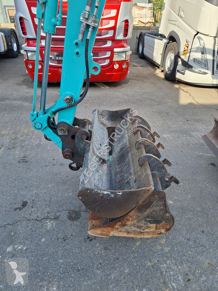 Pelle Kobelco SK-55-SRX-6