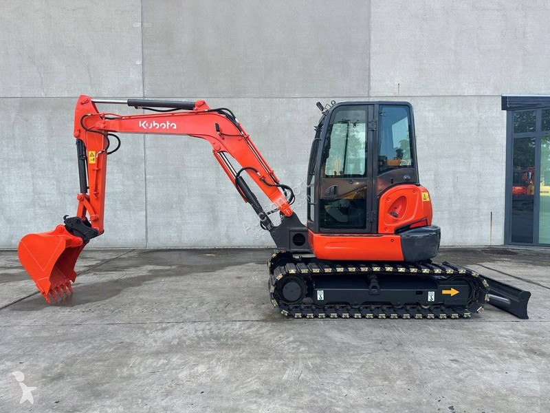 Pelle Kubota KX155-5