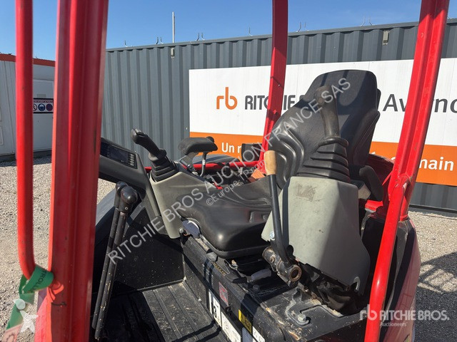 Pelle Yanmar  Vio26-6