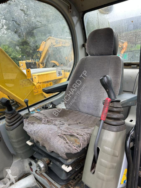 Pelle Kobelco  E70SR
