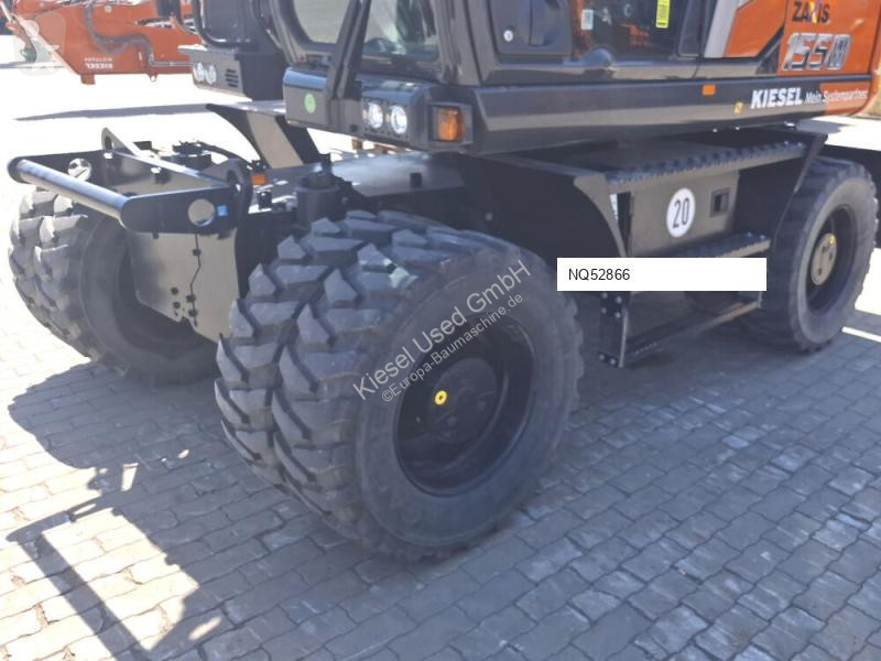 Багер Hitachi MTC Pro